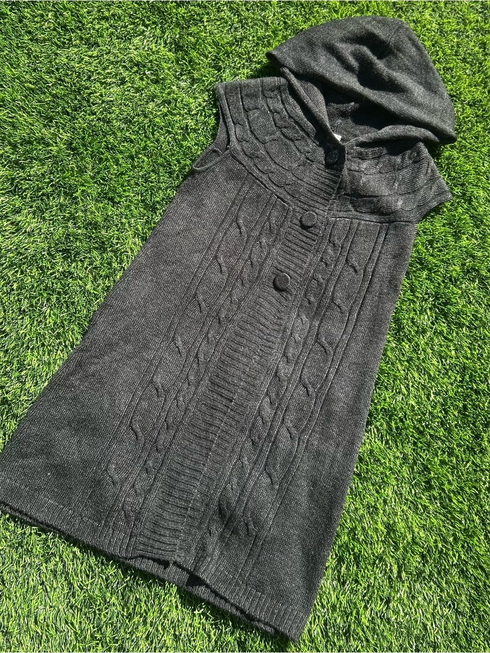 Babydoll Y2K inspired dark grey cut off sleeve hooded cardigan